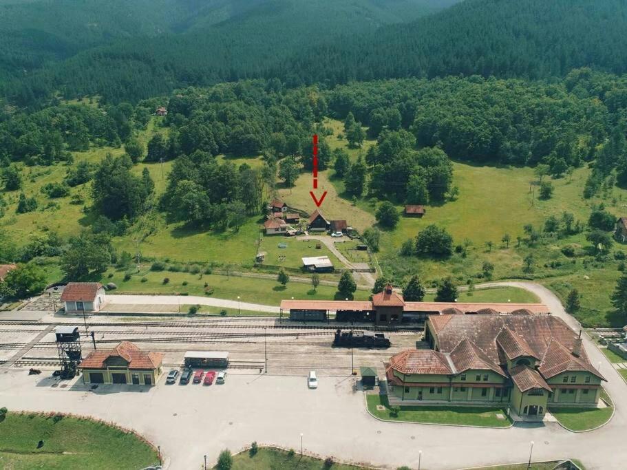 Apartment Sarganska Osmica モクラ・ゴラ エクステリア 写真